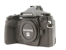 Olympus OM-D E-M1 16MP