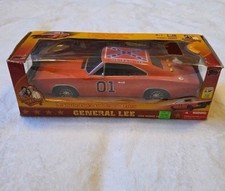 General Lee 1969 Dodge Charger Dukes of Hazzard scala 1:18 azione luci e suoni