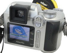 Fujifilm FinePix S3000