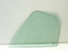 Vetro laterale fisso anteriore