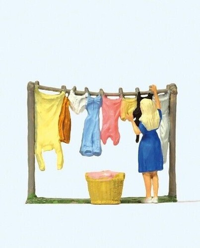 Preiser 28110 laundry day 87 - day, 1:87