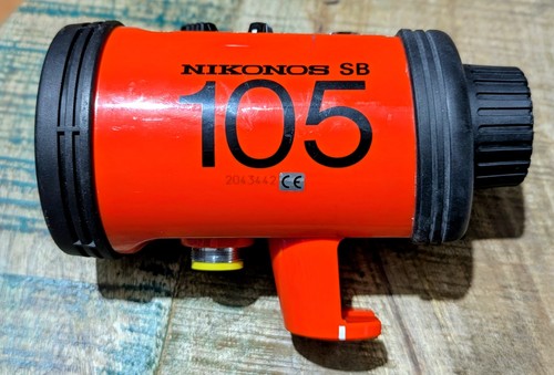 Nikon 105 underwater - sb-105,