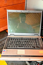  Toshiba satellite M70