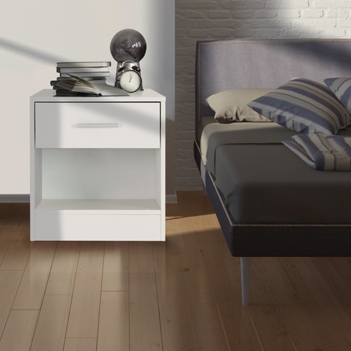 Comodino con cassettiera
