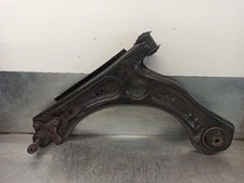 2Q0407151C brazo de la suspensión inferior para VOLKSWAGEN POLO 1.6 TDI 4554748