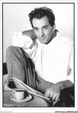 AJFP4-0305 - ATTORE - ROBIN RENUCCI