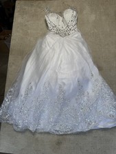 Abiti da sposa scintillanti in