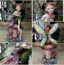 FAIRY LAND ELFEN FEES FATA DELLA TERRA SU FUNGO NO LES ALPES