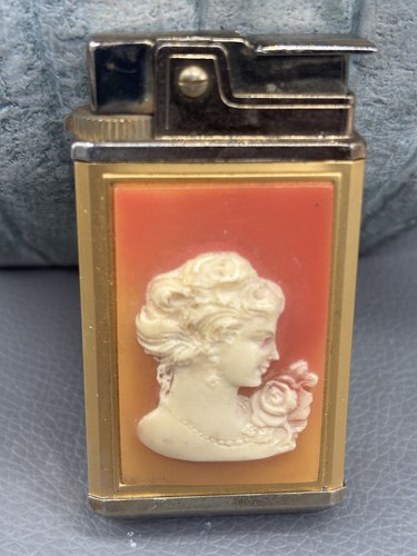 Cameo royal musical - cameo, lighter