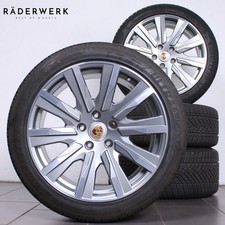 Originale Porsche Taycan Turbo