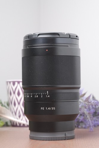 Sony zeiss distagon fe 35 - t*,