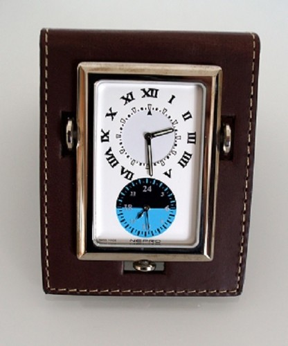 Réveil dual time pochette