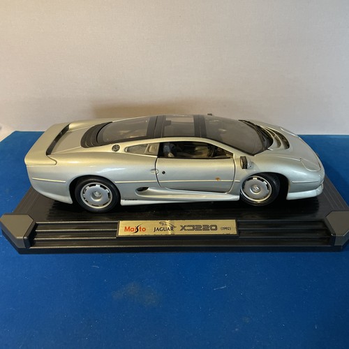 Modellino auto scala