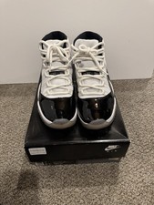 Taglia 9 - Jordan 11 Retro