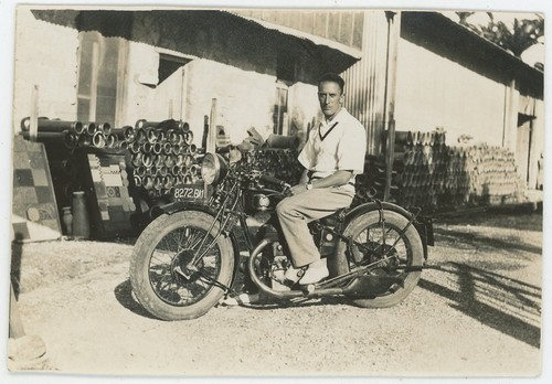 Uomo suo moto a - il,