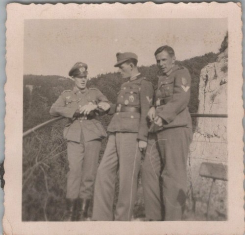 Foto caporale con - caporale, ufficiale