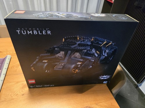 Lego batman 76240 - lego, batmobile
