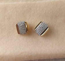 Ancienne paire de boucles