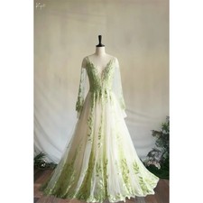 Abito da sposa verde chiaro con applicazioni maniche lunghe linea A senza schienale