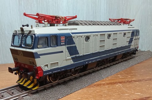 Rivarossi 1471 locomotiva - /,
