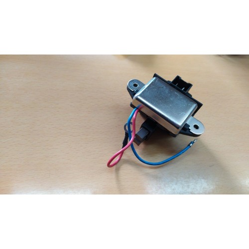 Regolatore tensione - regolatore,