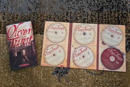 Oliver twist - oliver, theatre)