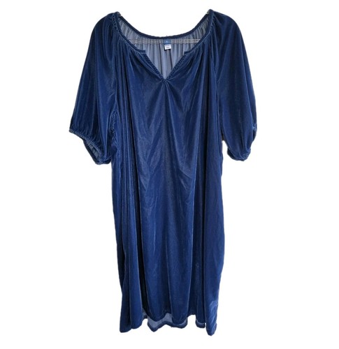 Vecchio abito velluto blu navy