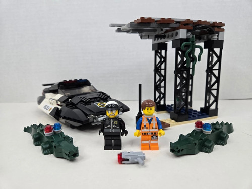 Lego bad cops pursuit 70802 - lego,