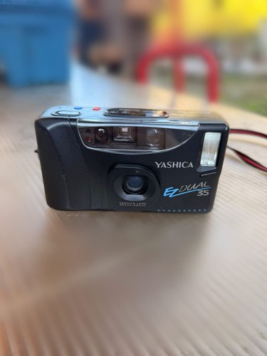 Macchina fotografica compatta