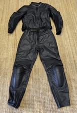 Giacca e pantaloni moto