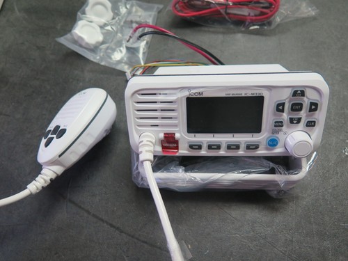 Icom m330 vhf radio marina - icom,