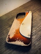 Custodia telefono chitarra STRAT Relic vernice legno nitro e protezione fatta a mano nel Regno Unito