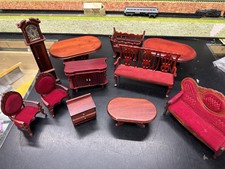 Casa delle bambole mobilio in legno