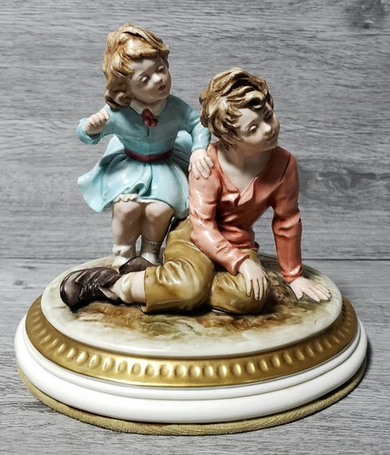 Statuina italiana porcellana