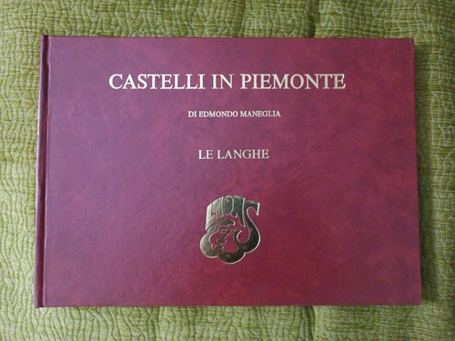 Castelli piemonte le - in, piemonte.