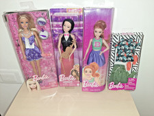 LOTTO BARBIE VIOLINISTA E ALTRE + ABITI MATTEL NUOVE IN SCATOLA  ANCHE X GIOCO
