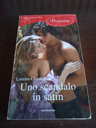 Uno scandalo satin - satin,
