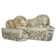 COPPIA DI ANTICHI LEONI