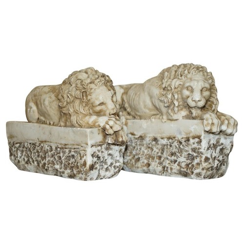 Coppia antichi leoni - di,
