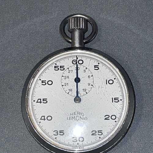 Stop watch dial signed - br(wr),