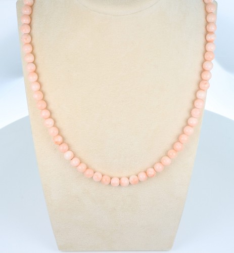 Collana con coralli