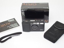 Ricoh GR1V fotocamera pellicola 35 mm scatto punti nero