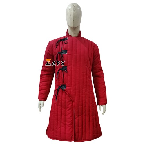 Costume medievale imbottito