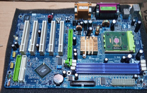 Scheda madre gigabyte - madre,