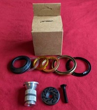 Prime Primavera Cuffia Conica