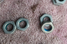 ORIGINAL 51903821 1x DADO VOLANTE STERZO FIAT DOBLO DUCATO 500 ABARTH PANDA MITO