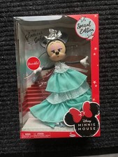 Glamour Gala Minnie Mouse