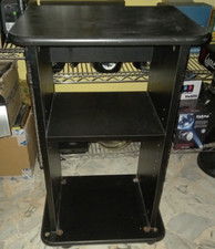 MOBILETTO CON RUOTE Supporto TV / HI-FI