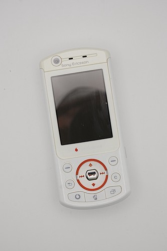 Sony ericsson w900i - sony,