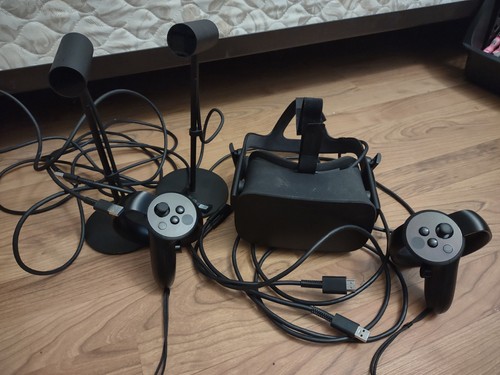 Oculus rift cv1 set - oculus,